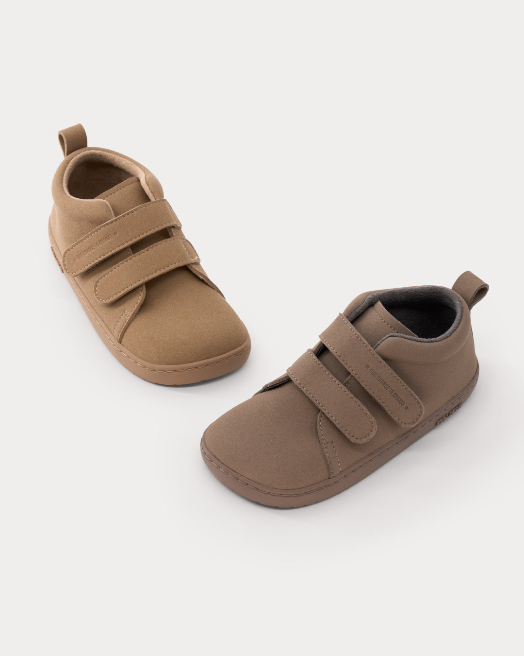 Botas Oslo MINI (CASTANHO)