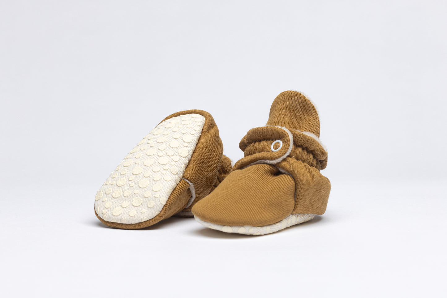 Baby Booties Fluffy (CASTANHO)