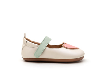 EM BREVE: Sabrinas Barefoot Tip Toey Joey Heart