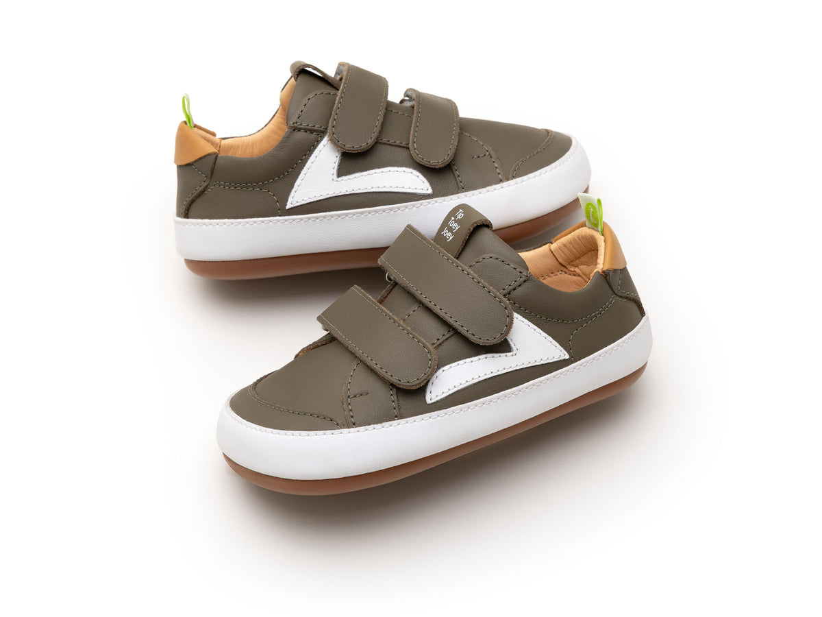 EM BREVE: Sapatilhas Barefoot Tip Toey Joey Hopper - Mineral Green