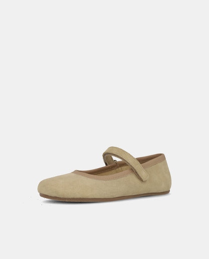Sabrinas Barefoot Blanditos Ballet - Arena