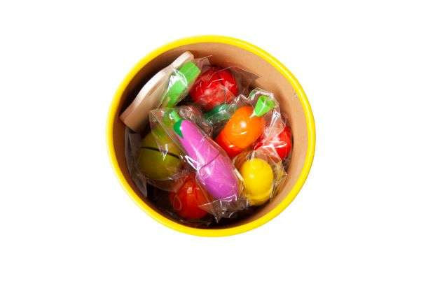 Conjunto de legumes em madeira